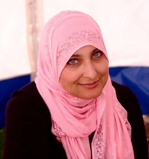 Sheroes Sought for Community Photography Project