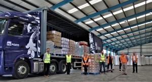 PD Ports Volunteers Support to Combat Holiday Hunger Across South Tees