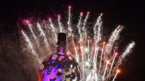 Be a Bright Spark – Attend an Organised Display